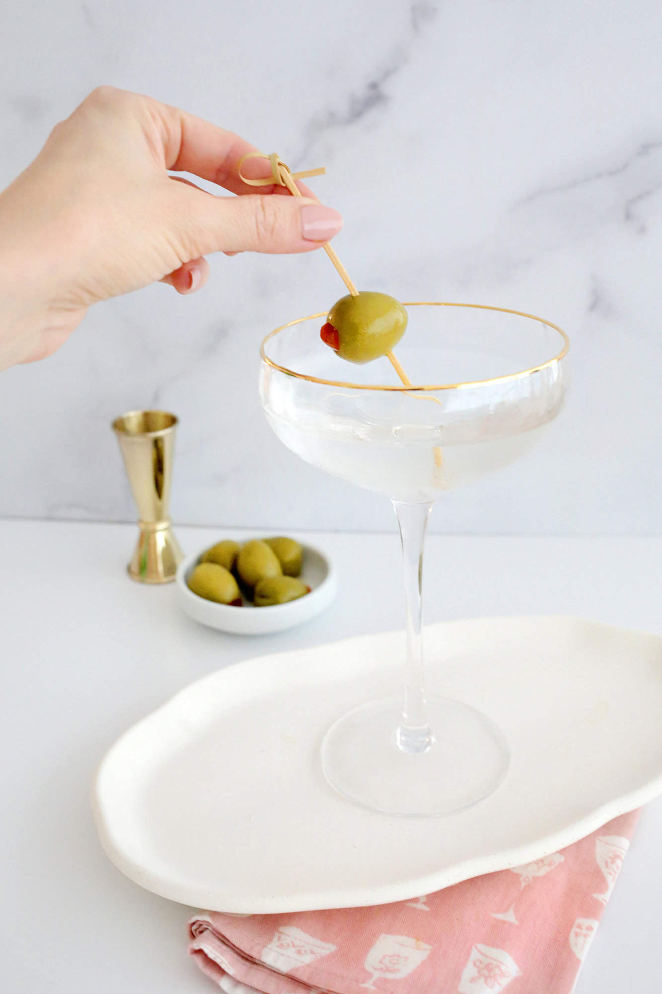 dry martini with an olive
